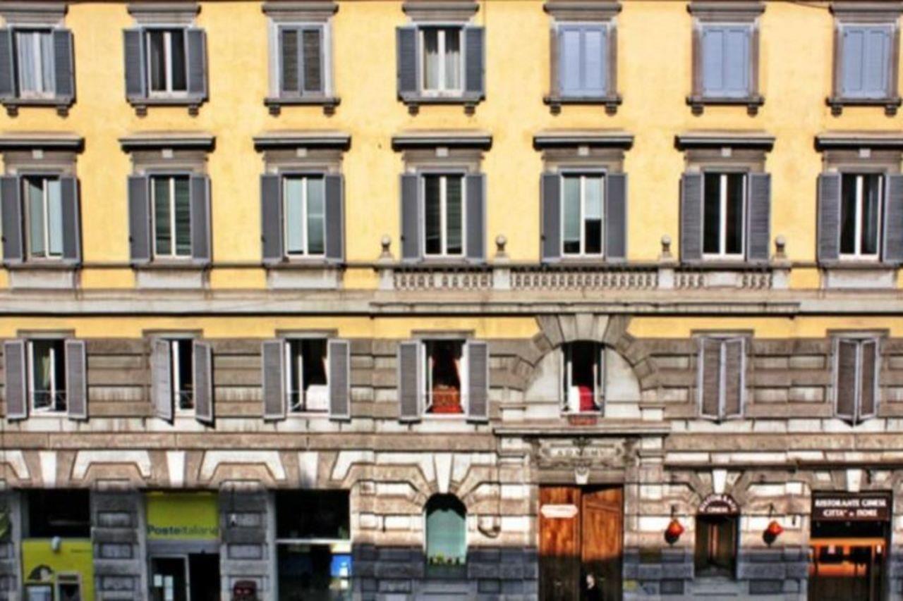 Locanda Colosseo โรม ภายนอก รูปภาพ